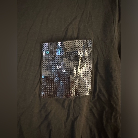 Dkny Tee - Picture 3 of 4